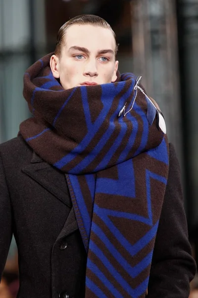 Look 47